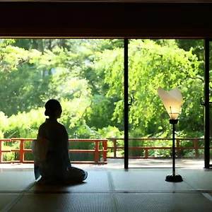 旅館 海石榴（つばき）